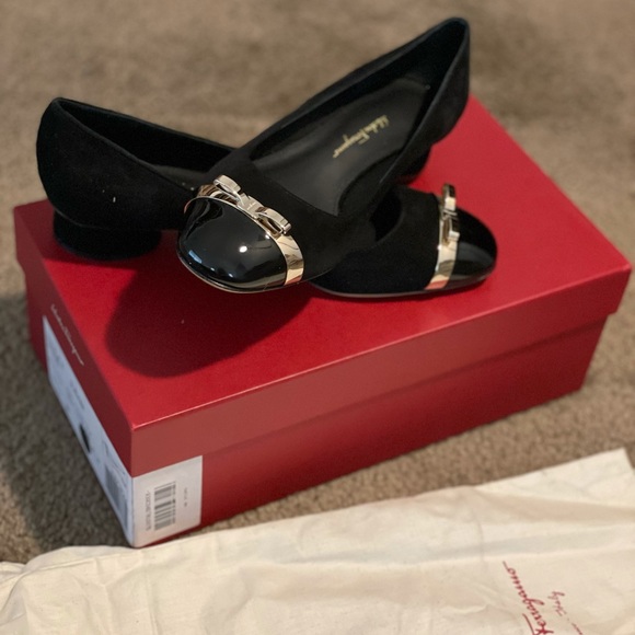 Salvatore Ferragamo moccasin flats BRAND NEW - Picture 3 of 4